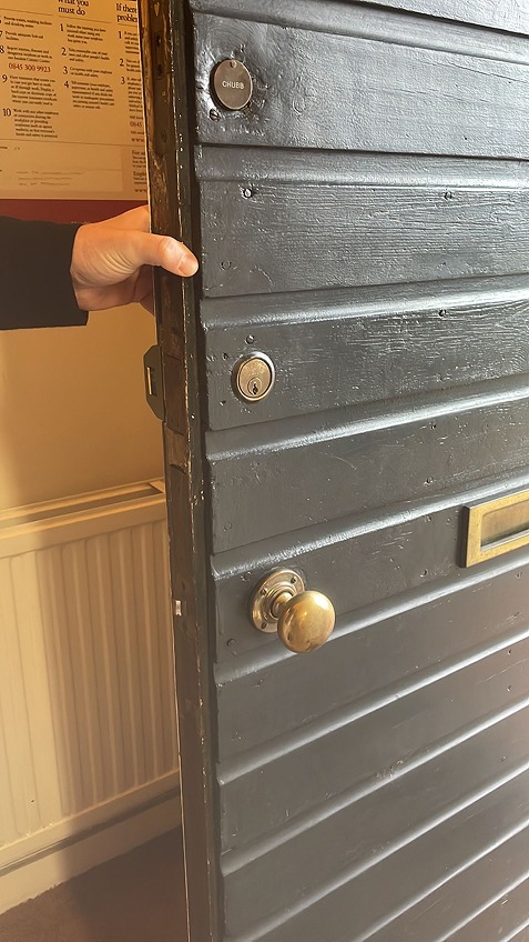 Chubb lock Kensington locksmith london